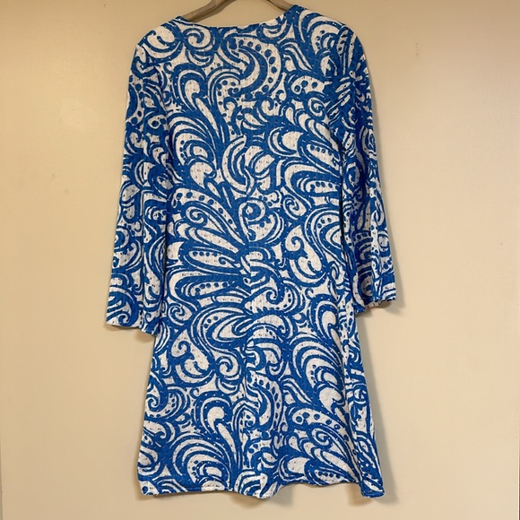 Lilly Pulitzer, blue and white dress with bell sleeves - Picture 3 of 7